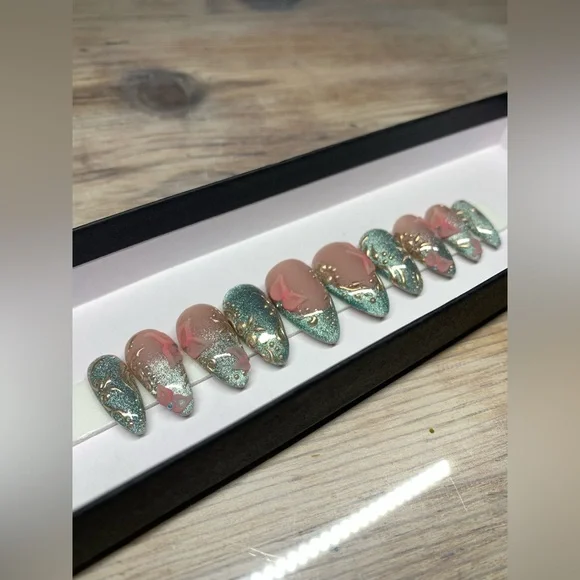 Elegant Almond Cat Eye Press-On Nails with Gold Chrome Filigree and Flowers